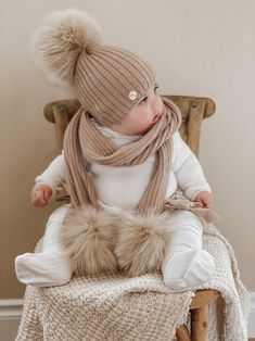 Petite Maison Kids. 100% Angora ribbed beanie hat. Super soft and stretchy. Large natural pom. Hat color is dusty beige. Detachable natural pom. Due to the natural properties of the pom, it’s normal to have some variations in the shape and the color of tips. Unisex. Beige Beanie, Ribbed Scarf, Cool Kids Clothes, Baby Boy Hats, Kids Beanies, Matching Baby, Striped Beanies, Baby Box