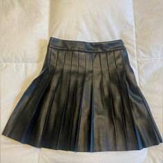 Brand New With Tags Lulus Faux Leather Pleated Skirt. Lined With Side Zip Closure. Black Pleated Faux Leather Mini Skirt, Elegant Pleated Faux Leather Mini Skirt, Pleated Faux Leather Mini Skirt For Parties, Lulu Skirt, Leather Pleated Skirt, Cute Skirts, Pleated Skirt, Womens Skirt, Faux Leather