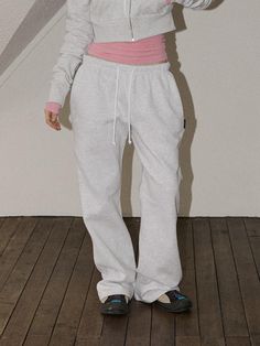 Composition : polyester 60% cotton 40%Color: Light GreyCountry of Origin : KOREA Sweat Pants, Color Light, Light Grey, Sweatpants, Composition, The Originals, Clothes For Women, Grey, Pants