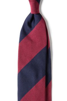 Preppy Style Silk Jacquard Repp Silk Tie Navy Blockstripe Bordeaux Unstructured Jacket, Beaded Scarf, Luxury Ties, Tie Pattern, Wool Tie, Cashmere Fabric, Modern Gentleman, Stripe Silk, Men Style Tips