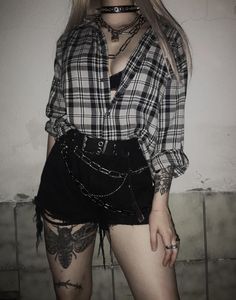 Skirt goth Fashion 80s, Chunky Loafers, Amazing Outfits, Grunge Style