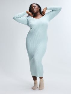 Go head to toe in comfort. Our Très Soft Long-Sleeve Midi Sweater Dress is made from a soft sweater knit fabric and features a fitted midi-length silhouette, a flattering V-neckline, and adjustable ties at the back. Midi Sweater Dress, Savage X Fenty, Lounge Dress, Soft Sweater, Sweater Dress Midi, Long Sleeve Midi, Softest Sweater, Sweater Knit, Metallic Logo