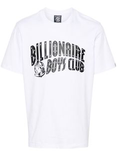 white cotton jersey texture crew neck short sleeves with mini logo tag Arch logo print at the chest rear Standing Astronaut print straight hem Shopping Online Logo, Arch Logo, Mini Logo, Mini Logos, Billionaire Boy, Billionaire Boys Club, Logo Tag, T Shirt Vest, Light Jacket