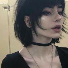 Grunge - Black Hair Eboy Outfits, 2000s Myspace, Egirl Aesthetic Outfits, Alternative Hairstyles, Egirl Aesthetic, Aesthetic 2000s, Gothic Hairstyles, E Boy, Aesthetic Red