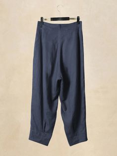 Nina Linen Pocketed Straight-leg Ankle Pants Chic Baggy Cropped Bottoms, Loosely Fitted Cropped Leg Pants, Ankle Pants, Straight Leg, Pants, Trousers