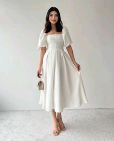 Modest Graduation Outfit, Baptism Outfit Women, Modest Graduation Dress, Chruch Outfits, Classy Short Dresses, Simple Frock Design, Midi Wedding Dress, Classy Gowns