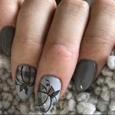 Plaid And Pumpkin Nails, Flower Manicure Ideas, Fall Nails With Pumpkins And Leaves, Pumpkin Plaid Nails, Pumpkin And Plaid Nails, Plaid Pumpkin Nails, Black Pumpkin Nails, Putty Nails, Blue Pumpkin Nails