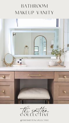 Bathroom Vanity Ideas For Makeup, Bathroom Vanity With Chair Space, Makeup Nook Bathroom, Primary Bathroom Makeup Vanity, Makeup Station In Bathroom, Bathroom Vanity Makeup Station, Bathroom Makeup Vanity Ideas, Bathroom Makeup Vanity