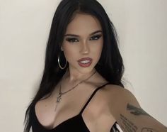 Machiaj Smokey Eyes, Feminine Makeup, Dark Makeup Looks, Latina Makeup, Fotografi Vintage, Maggie Lindemann, Edgy Makeup, Cute Makeup Looks, Dark Feminine Aesthetic