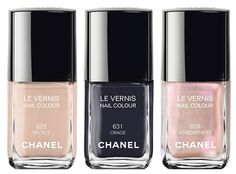 Joy Nails, Chanel Nail Polish, Long Nail Art, Chanel Nails, Fall Nail Trends, Chanel Collection, Gold Beauty, Chanel Makeup, Beauty Lipstick