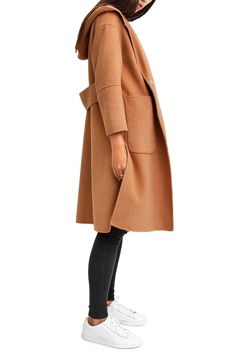 Crafted from a wool blend in a laid-back hooded silhouette, Walk This Way Coat is the essence of the smart-casual style that can be dressed up and down for any occasion. Hidden snap buttons, cropped sleeves and an oversized fit are the signature features of this gorgeous style. Boots or sneakers, jeans or boho dress - now you can elevate any look with this high quality, relaxed coat. . Double brushed wool, no lining . Oversized fit with drape shoulders. Large hood. Loose belt back detail. Side p Camel Wool Coat, Smart Casual Style, Wool Coat Women, Long Wool Coat, Walk This Way, Camel Coat, Style Boots, Oversized Coat, Wool Blend Coat