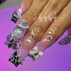 Another Freestyle 🙈💕 Acrylic Nails Size: L #acrylicnails #nailtech #nailsnailsnails #rvanails #vcunails #freestyle #hellokitty #hellokittynails Freestyle Acrylic Nails, Nails Size, Hello Kitty Nails, Nail Sizes, Nail Tech, Acrylic Nails, Hello Kitty