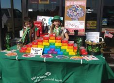 Girl Scout Booth Ideas, Cookie Booth Display, Table Booth, Selling Cookies, Girl Scout Cookies Booth