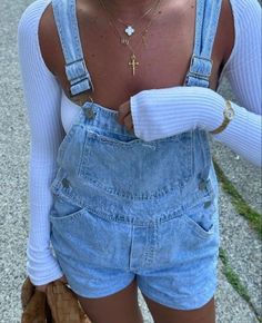 Pinterest Trends, Look Jean, Overalls Outfit, Quoi Porter, Pastel Outfit, Outfit Trends, Vest Outfits, Looks Vintage, Fashion Killa