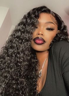 Brown Skin Makeup, Dark Skin Makeup, Long Curly Hair, Art Styles, Long Curly, Girls Makeup