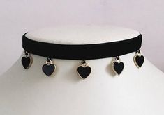 Valentines choker Black Hearts Choker Grunge Choker Velvet Emo Necklace, Cute Chokers, Choker Patterns, Black Heart Emoji, Grunge Chokers, Emo Accessories, Gothic Emo, Gothic Chokers, Black Velvet Choker