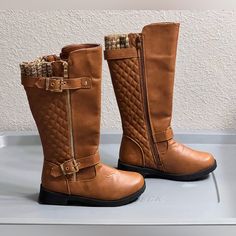 Brand New Authentic Designer’s Boots Casual Winter Boots For School, Casual School Boots For Fall, Casual Winter School Boots, Luxury Vintage Brown Moto Boots, Brown Lace-up Moto Boots For Outdoor, Mudd Shoes, Brown Western Lace-up Moto Boots, Luxury Brown Western Mid-calf Boots, Vintage Brown Knee-high Moto Boots