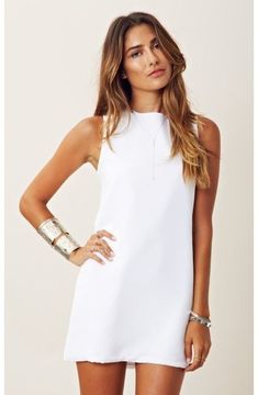 blanco recto Summer Vogue, Street Mode, Twiggy Dress, Simple White Dress, Little White Dresses, Looks Style, Trendy Dresses