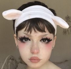 Bunny Makeup, Drag Make-up, Smink Inspiration, Alternative Makeup, Doll Makeup, Edgy Makeup, Cute Makeup Looks, Asian Eye Makeup