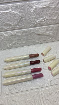 Sheglam Lip Plumper, Wax Roller, Lip Balm Collection, Lip Balm Set, Essence Cosmetics, Makeup Tut, Makeup Needs