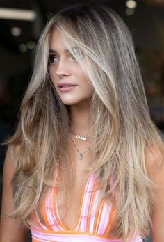 Layers With Face Framing Pieces Medium Hair, Long Circle Layers Hair, Touch Up Dark Roots Blonde Hair, Hair For Pale Cool Toned Skin, Rich Blonde Highlights, Blonde Layered Hair Medium Straight, Layers Hair With Highlights, Deminsional Blonde Balayage, Long Face Framing Layers Haircut