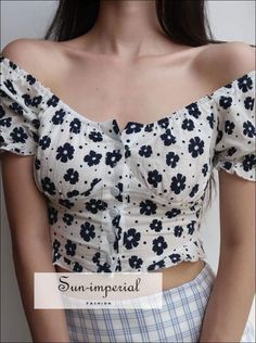 Material:COTTON Clothing Length:Short Age:Ages 16-28 Years Old Decoration:Button Sleeve Length(cm):Short Sleeve Style:Puff Sleeve Style:Casual Fabric Type:JERSEY Pattern Type:Print Size Table S : Bust 80-100cm(31.5"-39.4") Sleeve 20cm(7.9") Length 28cm(11") M : Bust 84-105cm(33.1"-41.3") Sleeve 21cm(9.1") Length 28.5cm(11.2") L : Bust 88-110cm(34.6"-43.3") Sleeve 22cm(9.4") Length 29cm(11.4") The size be measured by ourselves, error 1-3cm See size chart : https://sun-imperial.com/pages/size-char Blouse Womens Summer Retro Short Sleeve Crop Top, Cheap Printed Short Sleeve Crop Top, Cheap Puff Sleeve Tops For The Beach, Botanical Short Sleeve Tops, Casual Floral Print Crop Top, Cheap Cute Puff Sleeve Tops, Cheap Fitted Puff Sleeve Top, Cheap Puff Sleeve Top For Day Out, Cheap Puff Sleeve Top For Summer Day Out