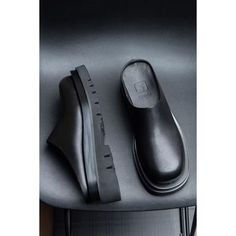 Step into luxury and style with our Opulent LuxeLeather Business Beach Slippers. Crafted with genuine cow leather and pigskin lining, these brogue slippers exude sophistication. The slip-on design and rubber outsole provide comfort and ease, while the 5.5cm heel adds a touch of elegance. Elevate your footwear collection with these opulent slippers today. Experience the epitome of luxury and style with our Opulent LuxeLeather Business Beach Slippers. Crafted with genuine cow leather and pigskin lining, these brogue slippers exude sophistication. Slip into comfort and ease with the slip-on design and rubber outsole, while the 5.5cm heel adds a touch of elegance. Elevate your footwear collection with these opulent slippers today. Indulge in the ultimate luxury and style with our Opulent LuxeL Leather Slip-ons With Textured Sole, Classic Slip-on Clogs With Textured Sole, Comfortable Leather Platform Slippers With Textured Sole, Casual Leather Platform Slippers With Flat Heel, Leather Slip-ons With Leather Footbed, Business Mules With Leather Sole And Round Toe, Business Mules With Round Toe And Leather Sole, Comfortable Leather Clogs With Textured Sole, Slip-on Mules With Leather Sole And Plain Toe