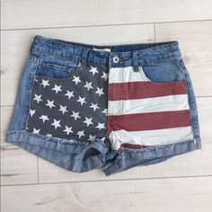 Super Cute Forever 21 Premium Denim Shorts. I Would Keep Them But They're Just A Size Too Big. Mid-High Waisted Shorts With Cuffed Raw Hems. Love The Faded Vintage Look Printed Stars And Stripes Fabric. Never Worn, And Great Condition. Americana Style Denim Jean Shorts, Americana Style Denim Jean Shorts For Spring, Americana Denim Jean Shorts For 4th Of July, 4th Of July Denim Cutoff Jean Shorts, Trendy Cotton Jean Shorts For 4th Of July, Red Forever 21 Bottoms For Summer, Forever 21 Red Summer Bottoms, Red Forever 21 Summer Bottoms, Denim American Flag Print Shorts For Spring