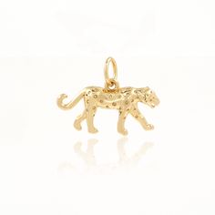 *Here is the best place to shop fashionable, stylish jewelry with premium quality and competitive price!We specialize in LARGE BULK ORDERS and can offer WHOLESALE PRICING - please ask if you have any questions. https://www.etsy.com/shop/ZhenAiaDesigns *Description: Leopard Pendant, Leopard Necklace, 18k Gold Leopard Pendant, Micropavé CZ Animal Pendant, DIY Jewelry Accessories 9.5x17x4mm *Quantity:1pcs/5pcs/10pcs/package *Material:Nickel Free Brass Plated  Size:9.5x17x4mm *Quantity:1pcs/5pcs/10p Leopard Necklace, Baroque Jewelry, Pearl Drop Necklace, Pearl Jewels, Animal Pendant, Diy Jewelry Accessories, Pendant Diy, Gifts Fo, Accessories Diy Jewelry