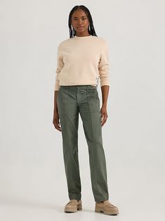 For the woman on the go, there's nothing like a utility pant to keep you moving throughout your day. These mid-rise, straight leg pants come with pockets throughout to hold anything that you may need, whether you're traveling the world or just running errands. Made from a soft cotton blend with just a hint of stretch, they keep things comfortable no matter how much you're moving. Pants Women Fashion, Traveling The World, Utility Pants, Straight Leg Pants, Running Errands, Fashion Pants, Women's Pants, Leg Pants, The Go