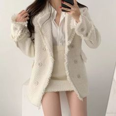 Stunning Tweed Luxury Style Jacket Comfortable And Thick Tassel Jacket, Plaid Jacket Women, Checkered Jacket, Lapel Coat, Suit Women, Plaid Jacket, Office Lady, White Shirts, Garden Toys