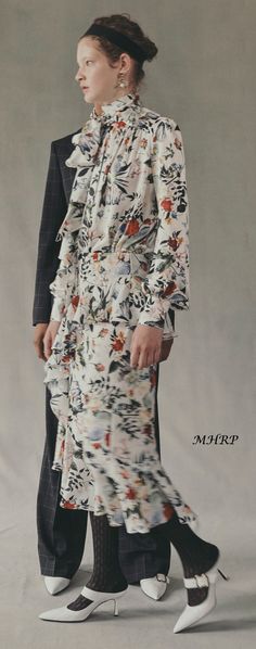 erdem-vogue-resort-2019 Rafael Pavarotti, Fashion Essay, Winter Typ, Fashion Silhouette, Antonio Marras, Winter Trends, Textiles Fashion, 2019 Fashion