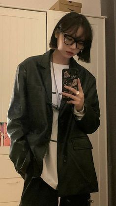 Estilo Ivy League, Masc Women, Estilo Ivy, Asian Short Hair, Clothes Korean Style, Aesthetic Grunge Outfit, Everyday Fashion Outfits, Hair Images, Fashion Images