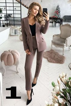 Business Professional Outfits, Business Attire Women, Corporate Attire, Professional Outfits Women, Business Outfits Women, Women's Suits, Business Casual Outfits For Work, Event Outfit, Classy Work Outfits