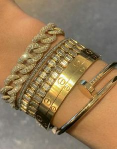 Bracelet Stack Cartier, Cartier Love Bracelet Diamond, Cartier Bangle, Marie Von Behrens, Candy Bracelets, Arm Candy Bracelets, Gold Bracelets Stacked, Bangle Bracelet Gold