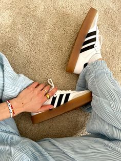 #adidas #samba #outfit #shoes #love #aesthetic Platform Sambas Outfits, Adidas Samba Platform Outfit, Samba Xlg Outfit, Platform Sambas, Adidas Samba Platform, Adidas Samba Aesthetic, Sambas Aesthetic, Platform Outfit, Adidas Samba Outfit