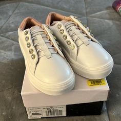 Nwt Kurt Geiger Girls Size 1 Adorable White Sneakers W Sparkle Cute Slip-on Synthetic Sneakers, Cute Synthetic Slip-on Sneakers, Kurt Geiger Shoes, Shoes Color, Kurt Geiger, White Sneakers, Tennis Shoes, Kids Shoes, Tennis