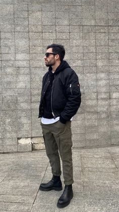 Dr Martens Chelsea Boots Outfit Men, Winter Techno Outfit, Men Dr Martens Outfit, Doc Martens Chelsea Boot Outfit Men, Mens Dr Martens Outfit, Dr Martens Outfit Male, Mens Dr Martens Boots Outfit, Chelsea Dr Martens Outfit, Men Black Doc Martens Outfit