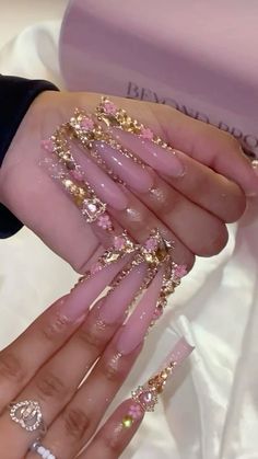 Extra Bling Nails, Bling Long Nails, Extra Long Nail Designs, Nail Designs Bling, Nails Bling, Drip Nails, Spring Nail Designs, Nails Design With Rhinestones, Long Nail