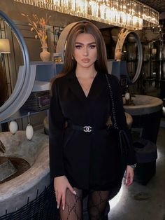 Fashion Outfit Ideas, Skirt Outfits Fall, Paris Outfits, Easy Trendy Outfits, Causual Outfits, Fancy Outfits, Basic Outfits, Elegant Outfit, Fashion Outfit