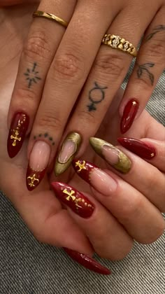 Each Nail Different Design Nailart, Harajuku Nail Art, Red N Gold Nails, Red And Gold Acrylics, Hype Beast Nails, Unique Red Nails, Nails Gold And Red, Gold And Red Aesthetic, Pretty Red Nails Acrylic