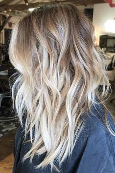 + Ombre Hair Ideas Trending Today: From Natural Brown And Blonde Ombre Hair To Fairy-Like Contrasts ★ Blonde Balayage Mid Length, Blonde Ombre Hair, Hairstyles Color, Blond Ombre