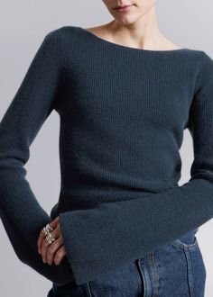 Restaurant Employee, Blue Bell, Cashmere Jumper, Midi Skirts, Outfit Inspo Fall, Fashion Story, Knit Jumper, Cashmere Sweater, The Rules