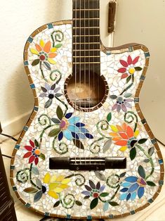 Stained glass mosaic of flowers and vines on an acoustic guitar. Mosaic Guitars Ideas, Guitar Art Diy