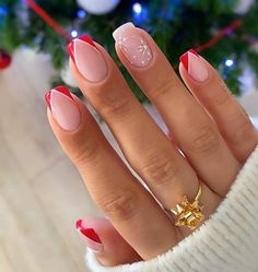 Red And White Christmas Nails, White Christmas Nails, Unghie Nail Art, Milky Nails, Red And White Christmas, Nagel Tips, Christmas Gel Nails, Work Nails, Snowflake Nails