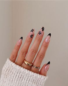 Colorful Nails, Smink Inspiration, Short Hairstyle, Prom Nails, Pretty Acrylic Nails, Floral Nails, Chic Nails, Short Acrylic Nails