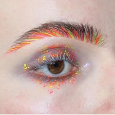 orange yellow pink dots stripes Drag Make-up, Beauty Make-up, Trendy Makeup, Eye Makeup Art, Editorial Makeup, Makeup Goals, Make Me Up