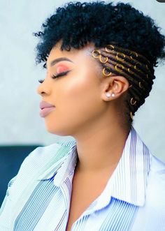 19 Stunning African Braids Hairstyle Ideas for Every Look - thepinkgoose.com Braid Twist Hairstyles, Braids Kids Hairstyles, Viral Outfits, Braids Hairstyles With Curls, Fashion Ankara Styles, Weaving Braids, Hairstyles With Curls, Braids Kids, Latest Hair Braids