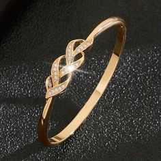 Gold Kada Bracelet For Women, Single Kada Designs Gold For Women, Bangle Bracelets Gold Simple For Women, Gold Bangles Design Daily Wear Latest, Single Bangle, Plain Gold Bangles, Fashion Jewelry Necklaces Gold