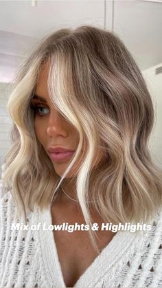 Caramel Blonde Hair, Wavy Bangs, Rambut Brunette, Medium Blonde Hair, Dark Blonde Hair Color, Balayage Blonde, Gorgeous Hair Color, Dirty Blonde Hair, Honey Blonde Hair